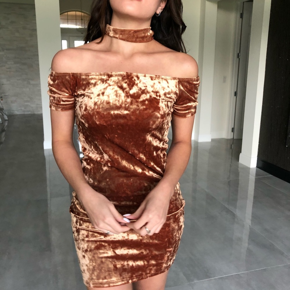 Velvet bodycon dress